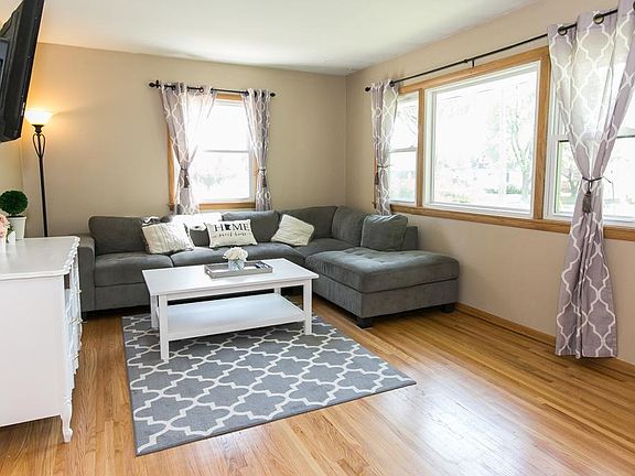 4th image of 9149 Bryant Ave S