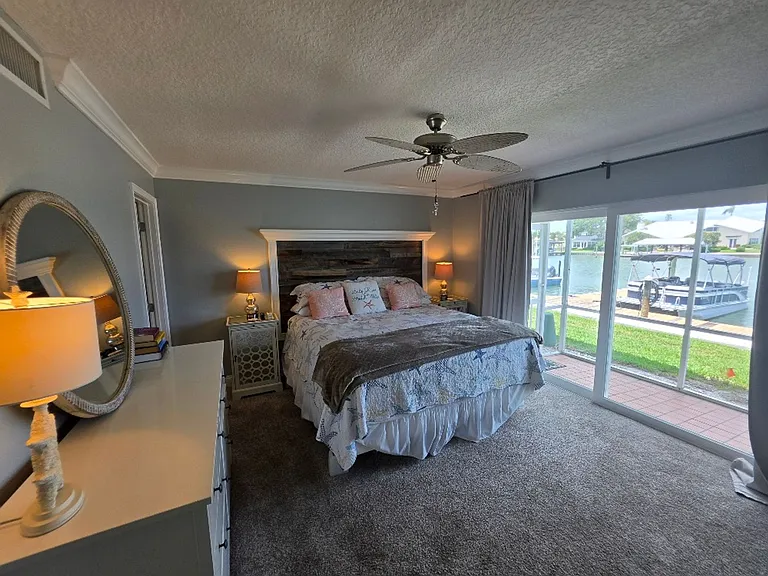 325 Causeway #A102 — Photo 12