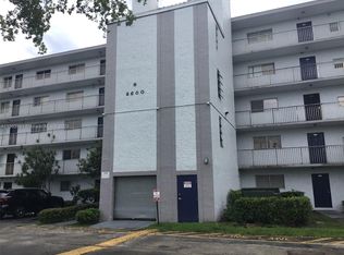 8600 N Sherman Cir APT 406, Hollywood, FL 33025