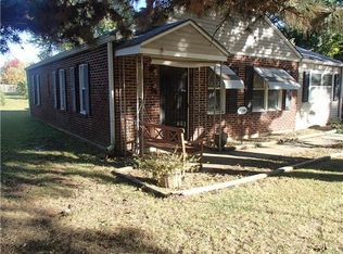 1227 Randall Rd, Independence, MO 64055