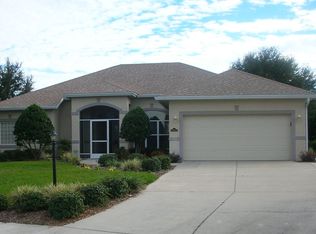 5100 Grove Mnr, Lady Lake, FL 32159