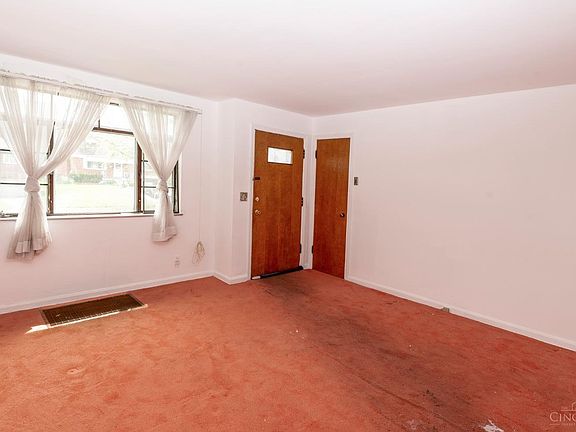 3rd image of 3926 S Fordham Pl