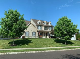 541 Cornell Dr, Warrington, PA 18976