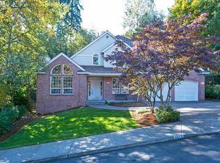 6873 Apollo Rd, West Linn, OR 97068