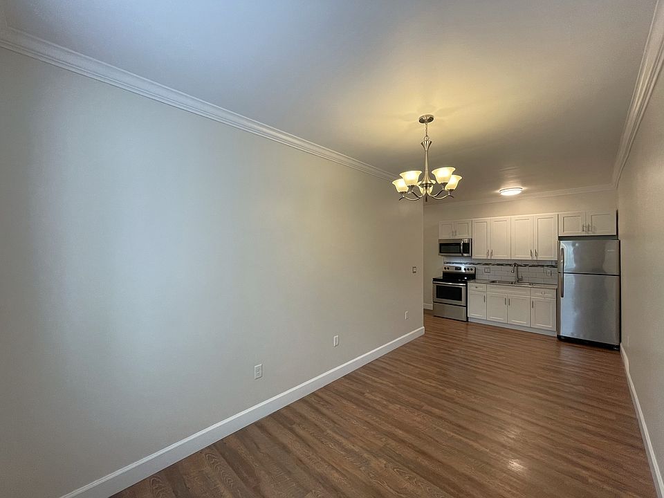 Living Room & Kitchen