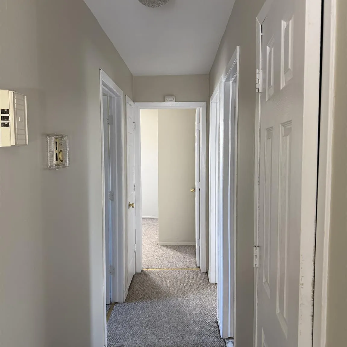 3 bed, 1.0 bath, 2165 sqft, $2,850 — Photo 4