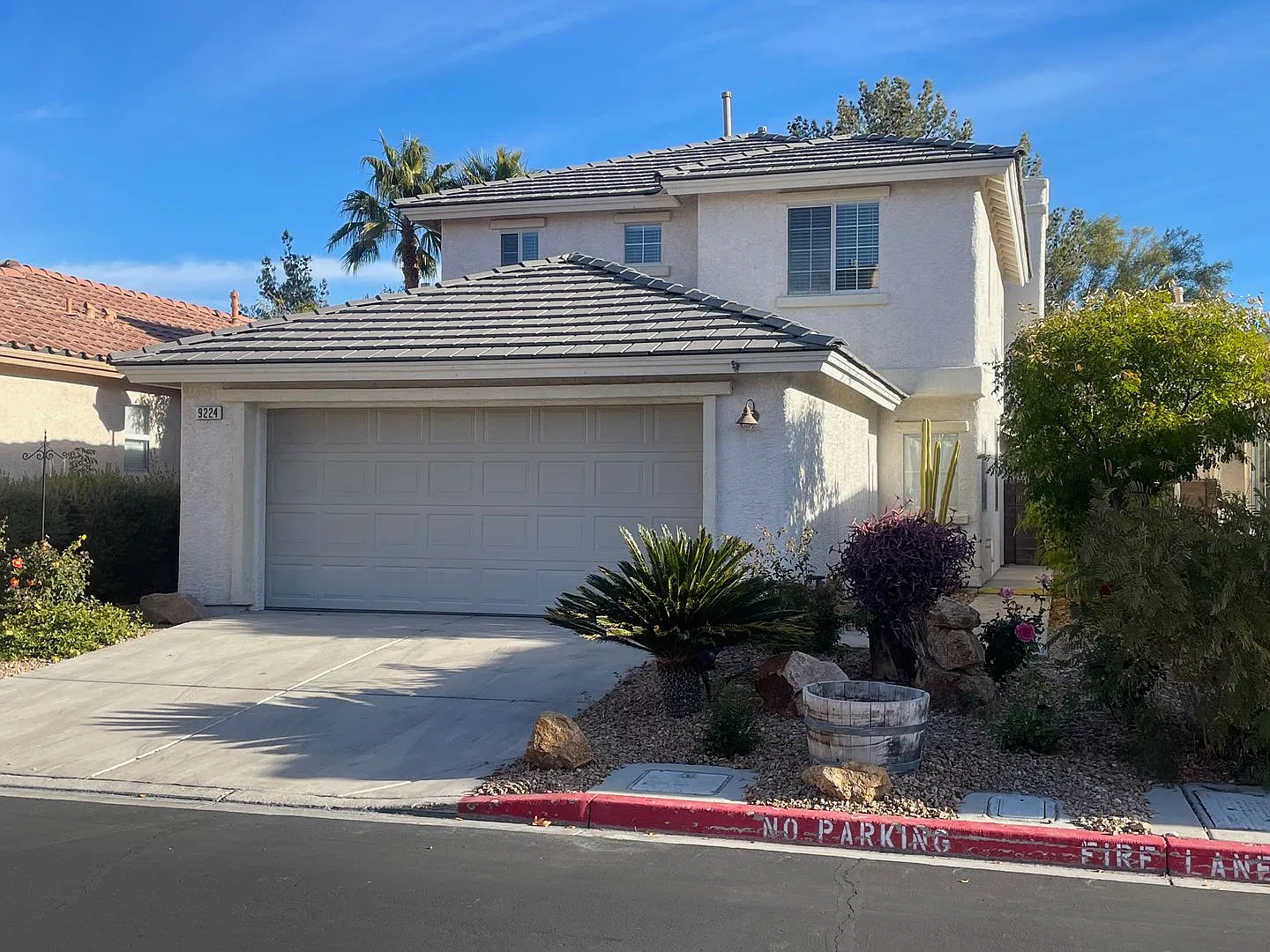 Fully Remodeled 3bd Home with Downstairs Primary Suite, Luxury Finishes & Private Covered Patio — Photo 2