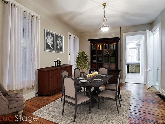 4th image of 106 Brown St