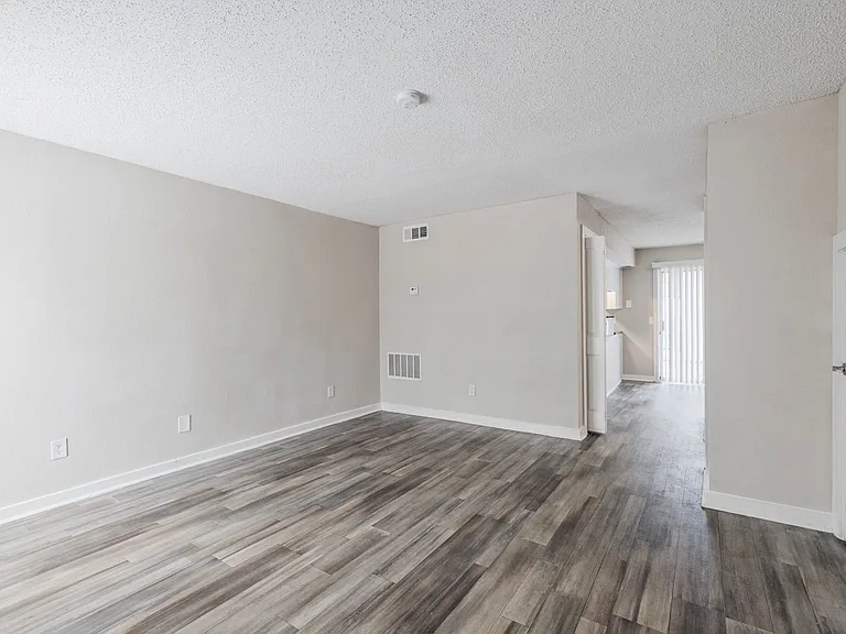 Manchester Ridge | Modern Living in the Heart of College Park — Photo 31
