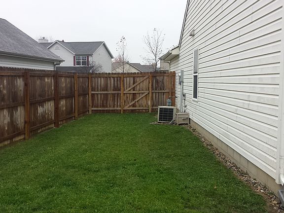 4th image of 2204 Drexel Dr