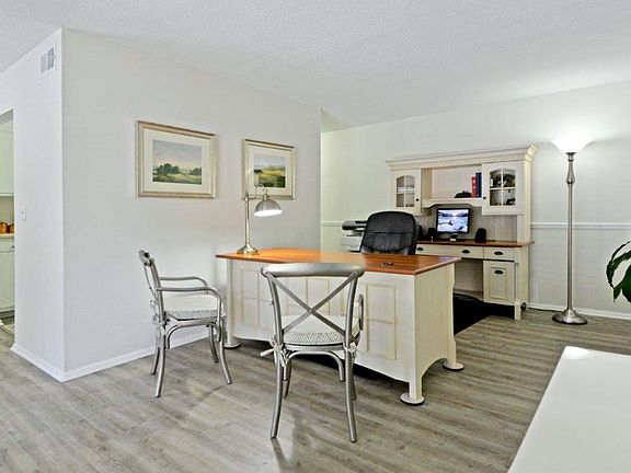 3rd image of 402 E Montcastle Dr #3-404H