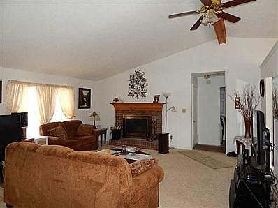 3rd image of 10925 S County Road 550 E