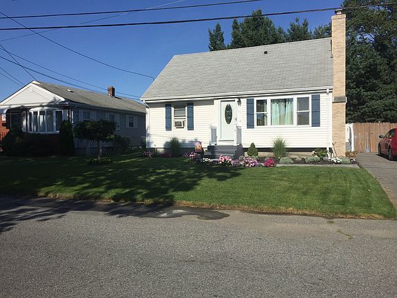 2nd image of 47 Sidney St
