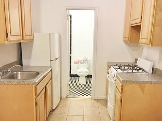 Rented by Best Apartments North Inc