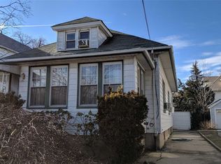 4666 157th St, Flushing, NY 11355