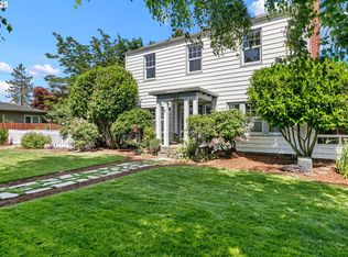 1112 S 6th St, Cottage Grove, OR 97424