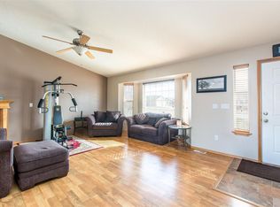 8411 Queensbury Dr, Pasco, WA