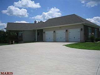 2nd image of 161 E Pine Lake Dr