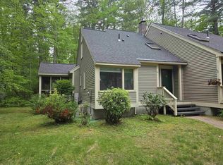 46 Point Breeze Rd, Wolfeboro, NH 03894
