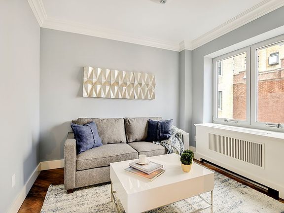 5th image of 923 5th Ave APT 8G