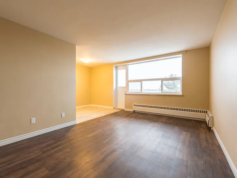 365 Lake St — Photo 19