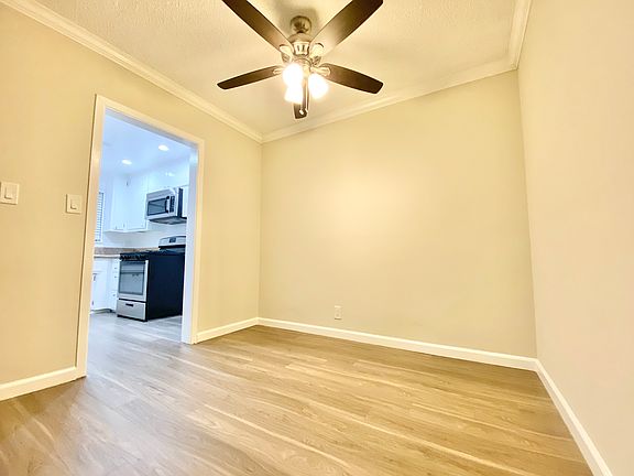5th image of 1037 N Ogden Dr #2A
