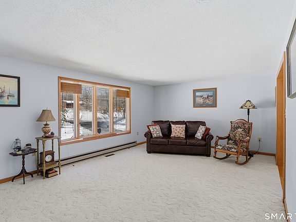 4th image of 1616 Weed Road