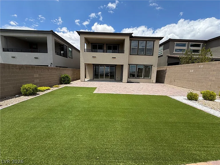 400 Red Feather Peak Ct — Photo 41
