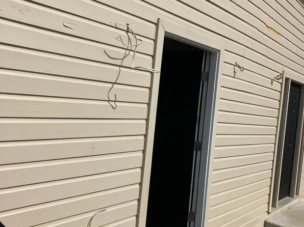 219 N Mildred St, Charles Town, WV