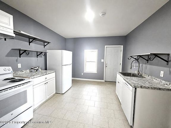 2nd image of 125 River St #B
