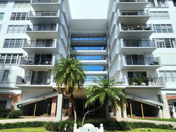 1001 91st St, Bay Harbor Islands, FL