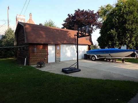 3rd image of 31657 Flynn Ave