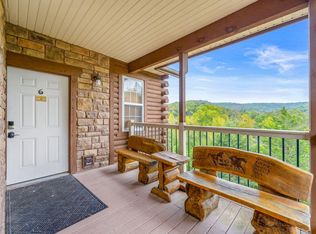 15 Woodpecker Lane #6 BLDG 15, Branson, MO 65616