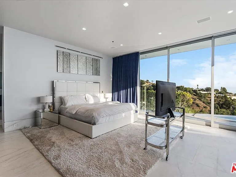 1620 Carla Rdg — Photo 28
