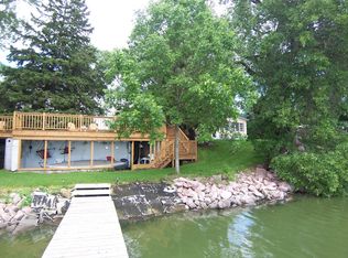 2788 Lake Shore Dr, Volga, SD 57071