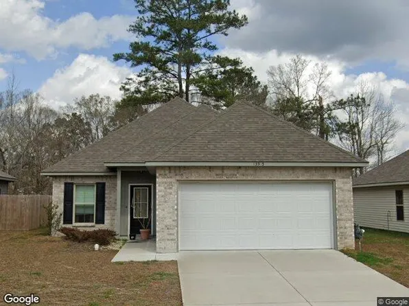 13913 Colt Dr, Denham Springs, LA 70726