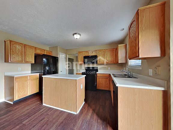 4th image of 5825 Columbia Cir
