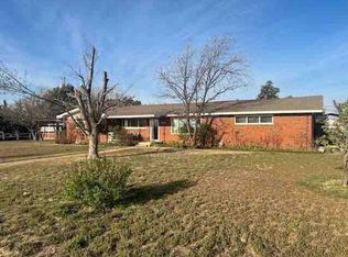 1102 S Aspen Ave, Lubbock, TX 79403