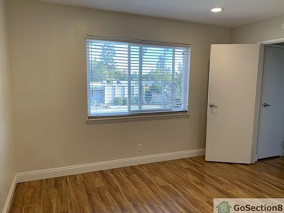 5th image of 450 N Winchester Blvd APT 7