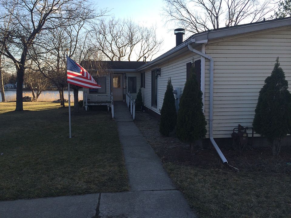 2nd image of 5500 Trombley Rd