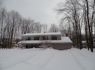 3991 White Oak Trails, Orange Village, OH 44122