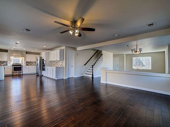 5th image of 7762 Lantern Ln