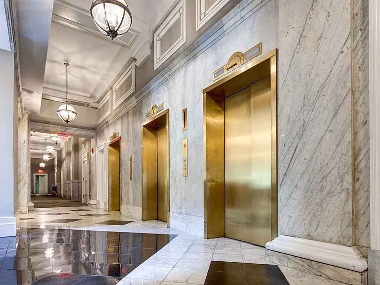 The Law Building — Photo 14