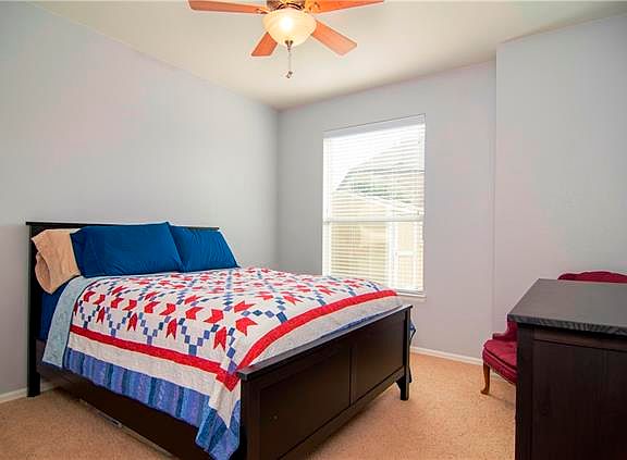 5th image of 10436 Nettie St