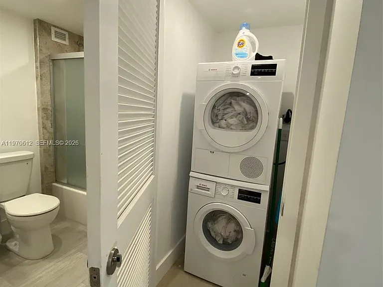 2301 Collins Ave #338 — Photo 17