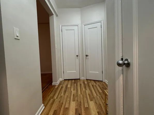 1053 East 13th Street image 6 of 23