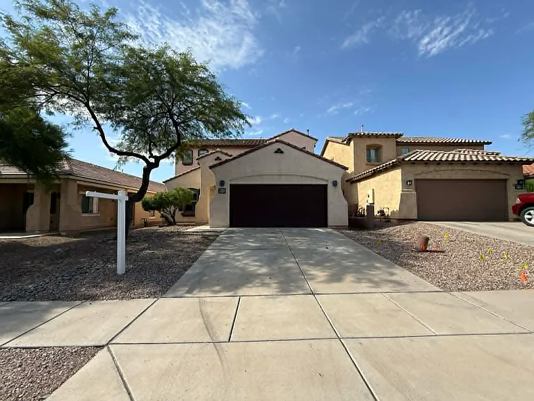 885 W Calle Muro Fuerte — Photo 3