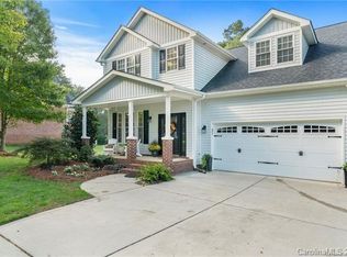 3673 Lake Bluff Dr, Sherrills Ford, NC 28673