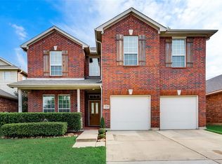 2208 Horseback Trl, Fort Worth, TX 76177