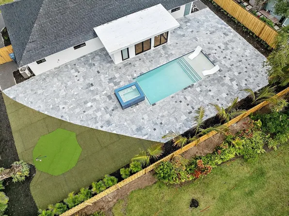 706 Flamevine Lane, Vero Beach, FL 32963